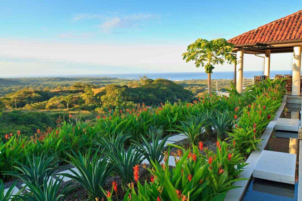 Tal Tamarindo Villa Costa Rica Luxevacaydest0524 0bd8dddfe10d4afa93e92f8d94d0f48c.jpg