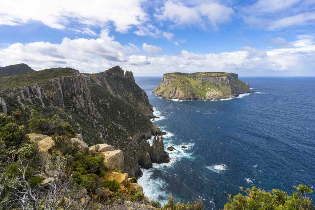 Tal Tasmania Cape Pillar Alisthiddengems0724 9c95d04c187e43988477d180a66da1a1.jpg