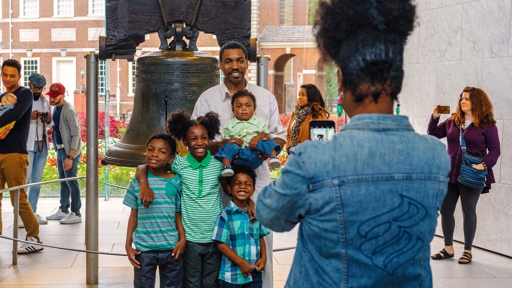 Dn Hero Visitphilly Libertybell.jpg